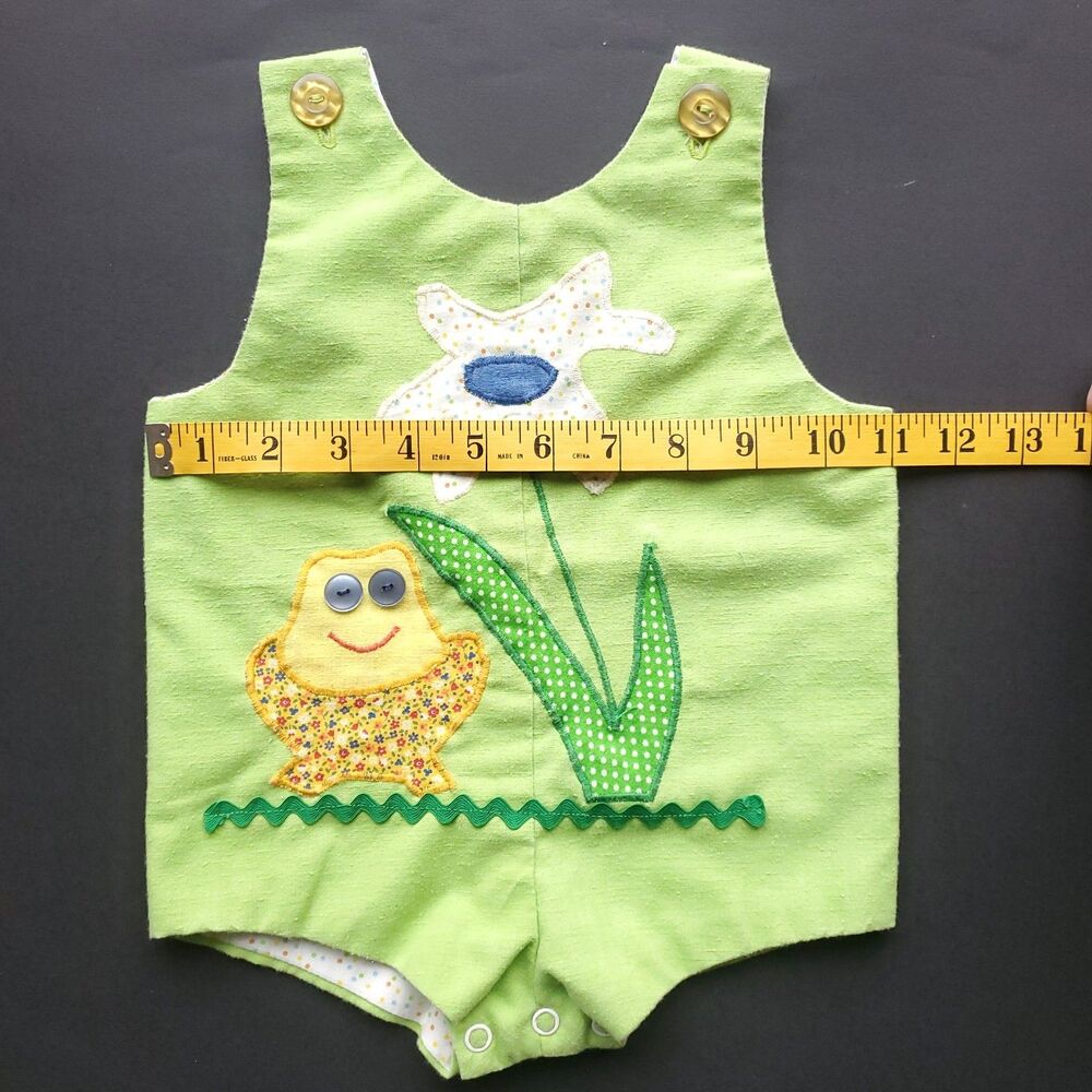 Vintage 70s Baby Romper 9m ? Green Shortall The Pond Frog Flower Applique - Picture 8 of 8